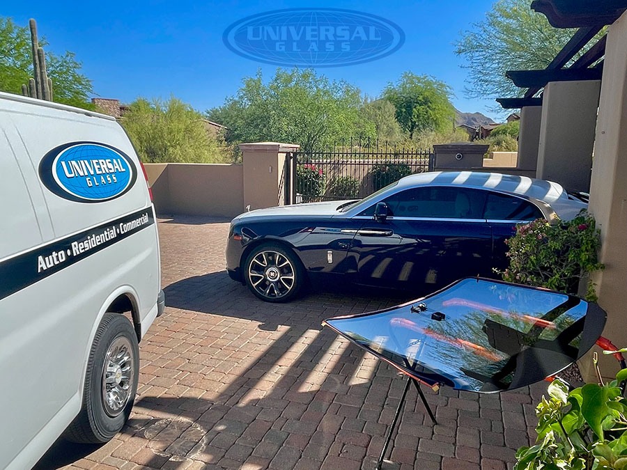 Rolls Royce Windshield Replacement Paradise Valley-AZ